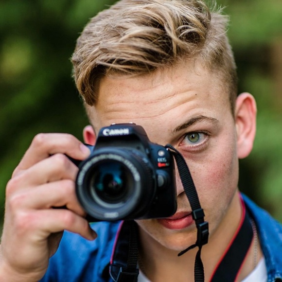 Meet your Posher, Blake - Picture 1 of 1